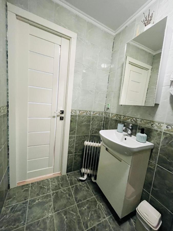 Iren Smart Apartment Lviv Luaran gambar